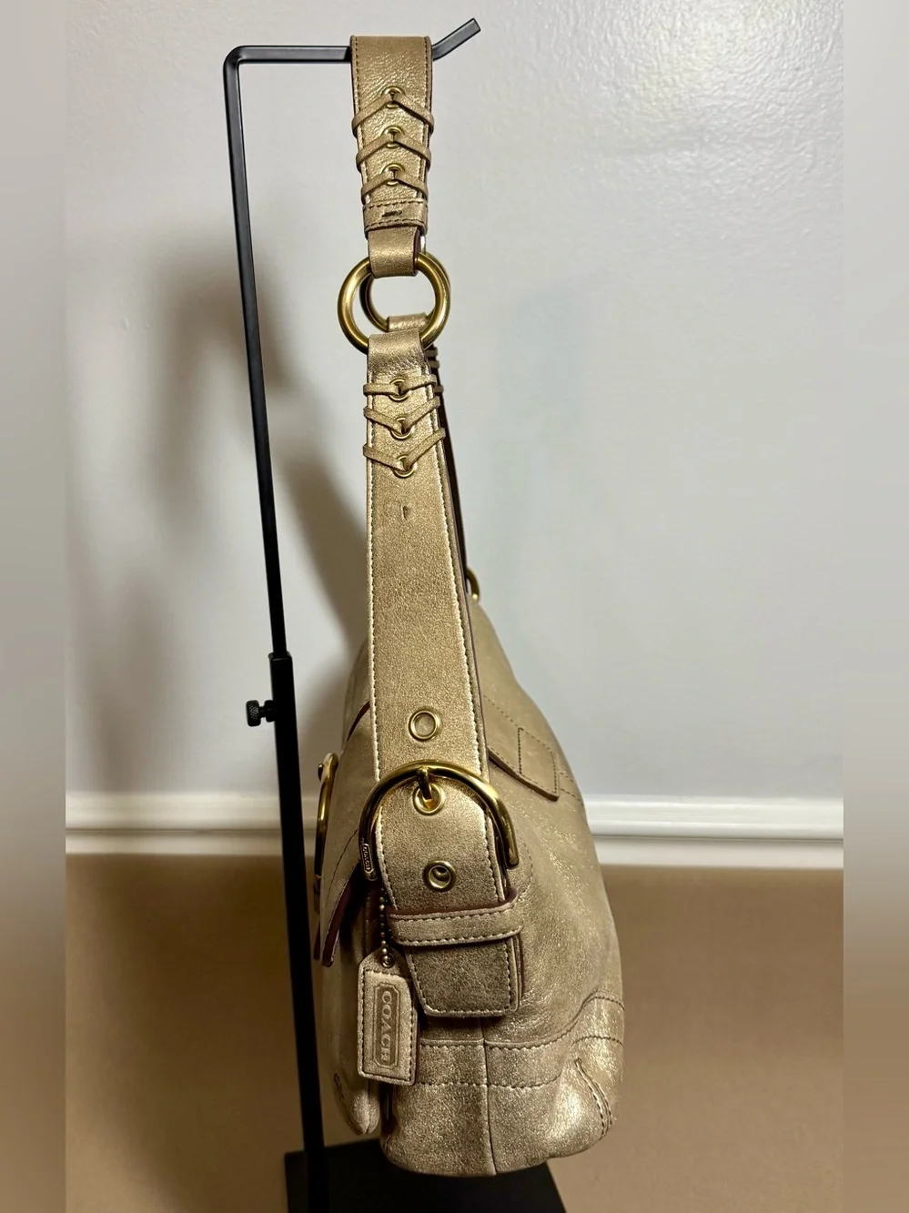 ✨ Rare Vintage Coach Soho Limited Edition Metallic Goat Suede Bag #3663 ✨ - Picture 3 of 8
